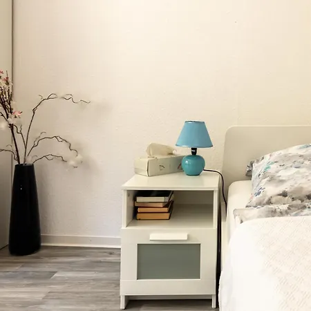 Bluegate - Airport קלסטרבאך