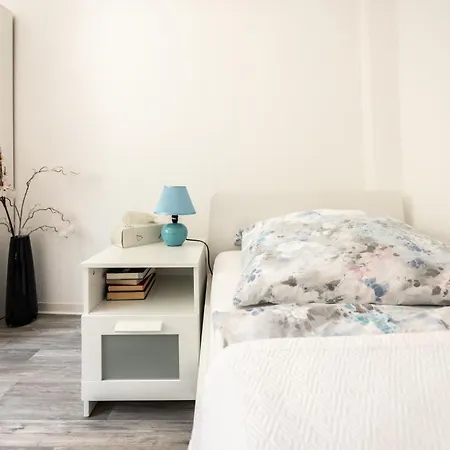 Bluegate - Airport Apartment Kelsterbach